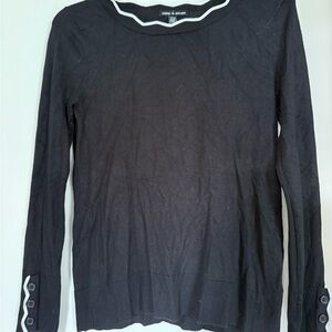 Cable & Gauge Black Long Sleeve light sweater with White Trim
